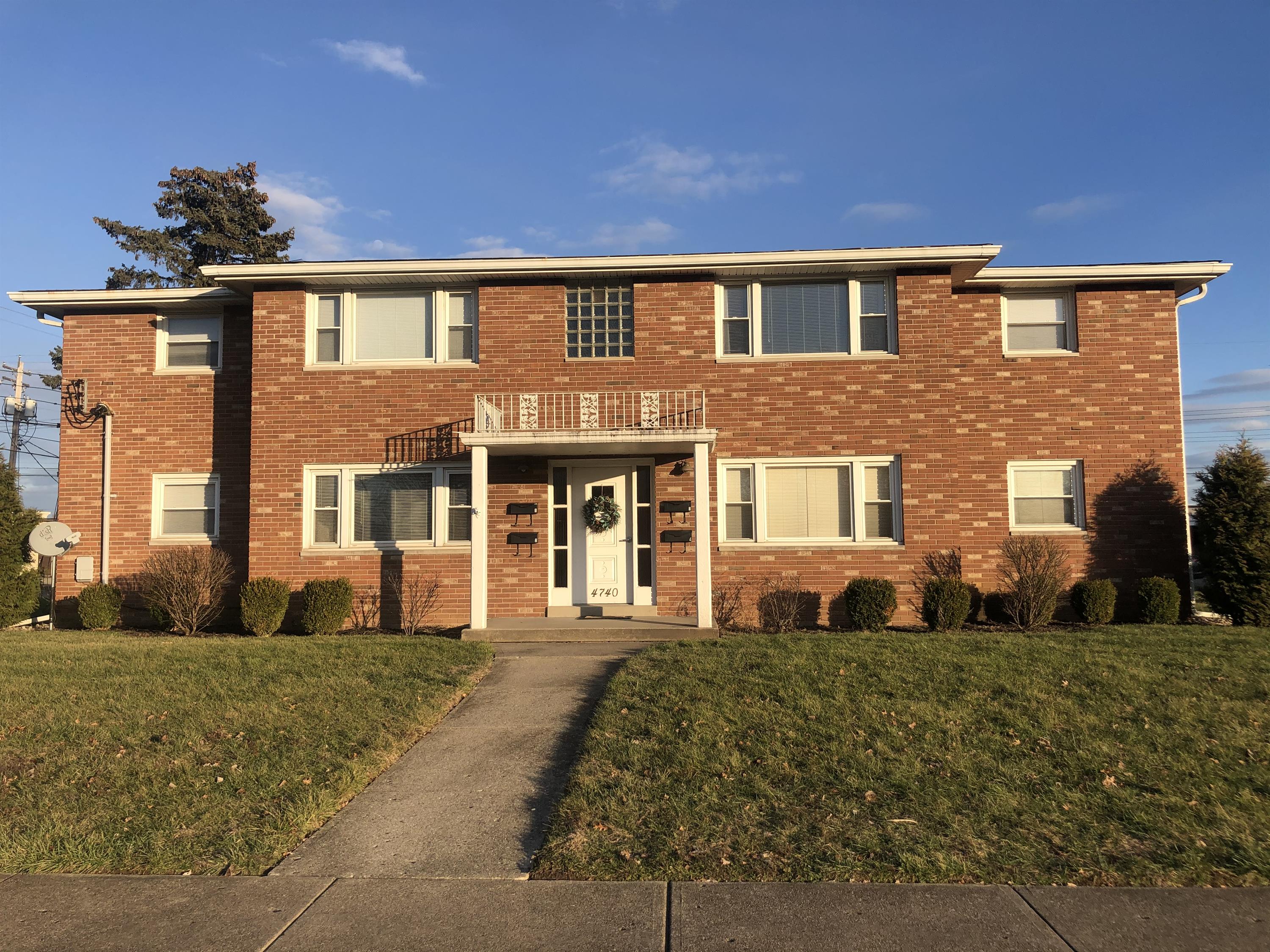 4740 Holiday Drive - 3