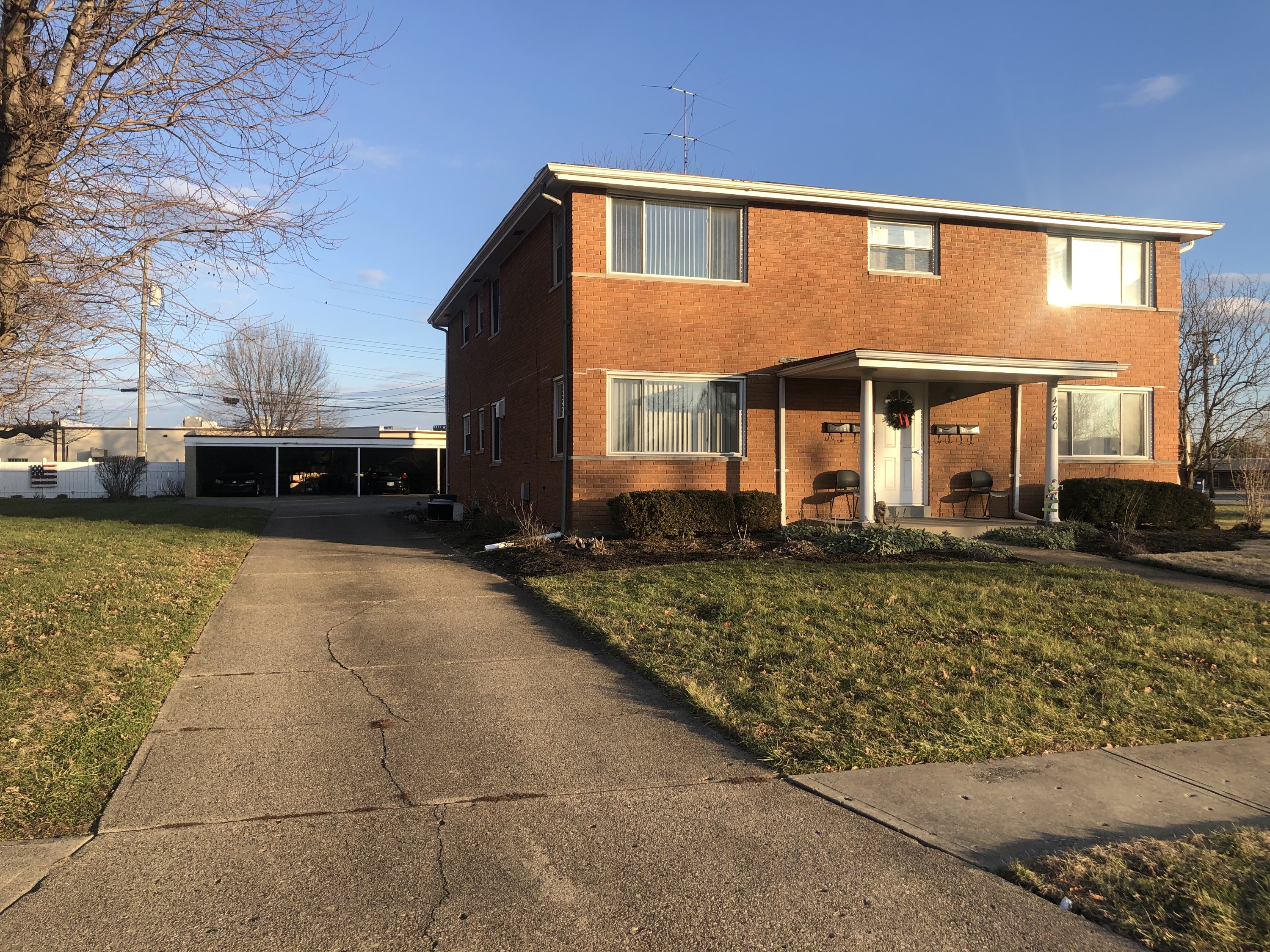 4760 Holiday Drive - 3
