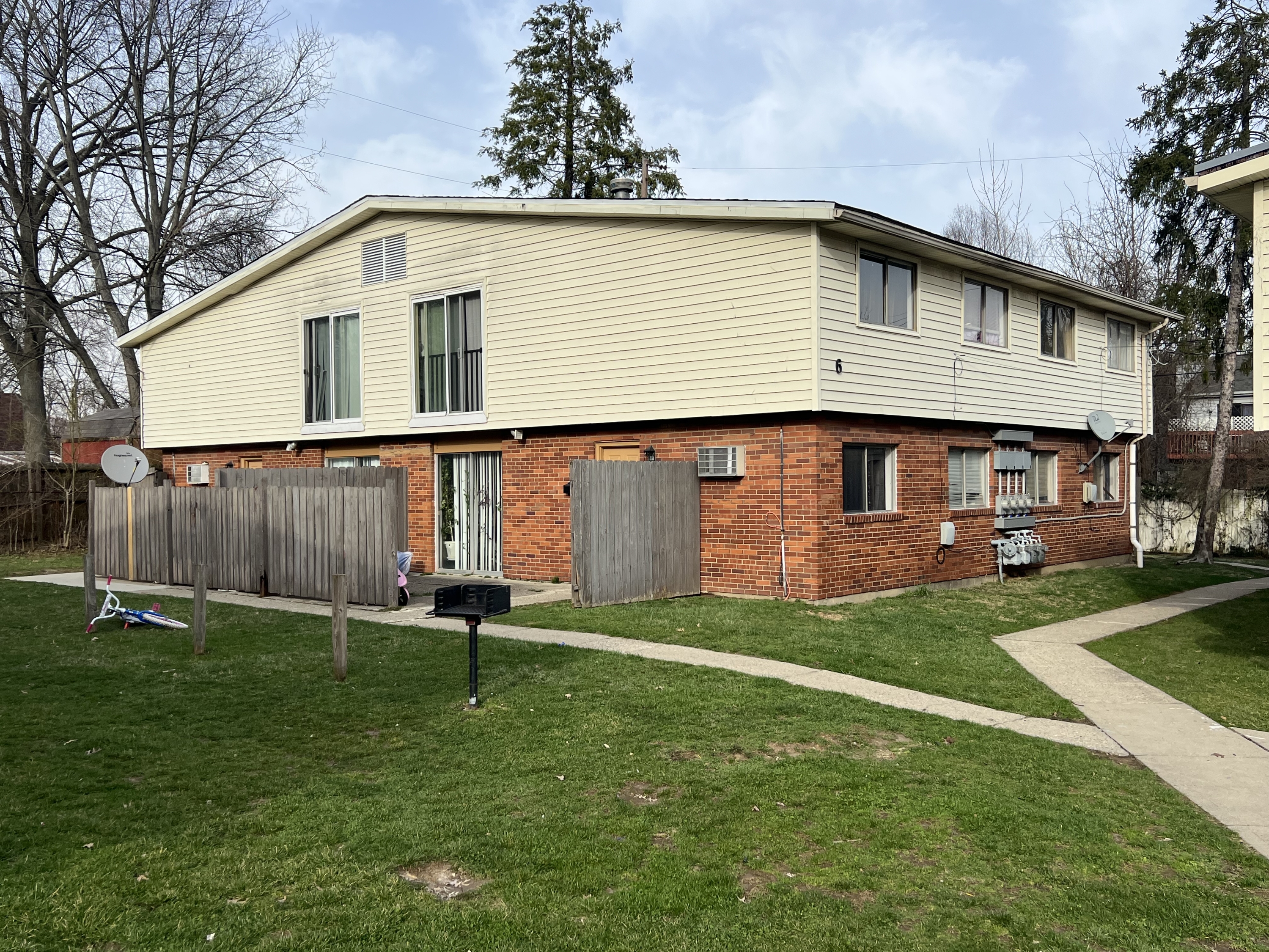 Property thumbnail image