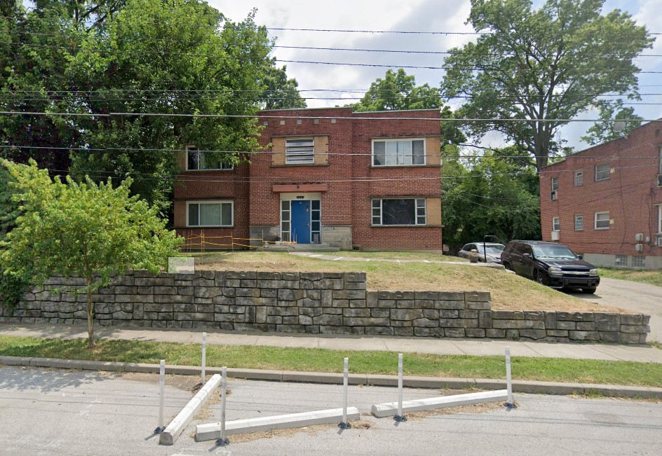1921 West North Bend Road - 2