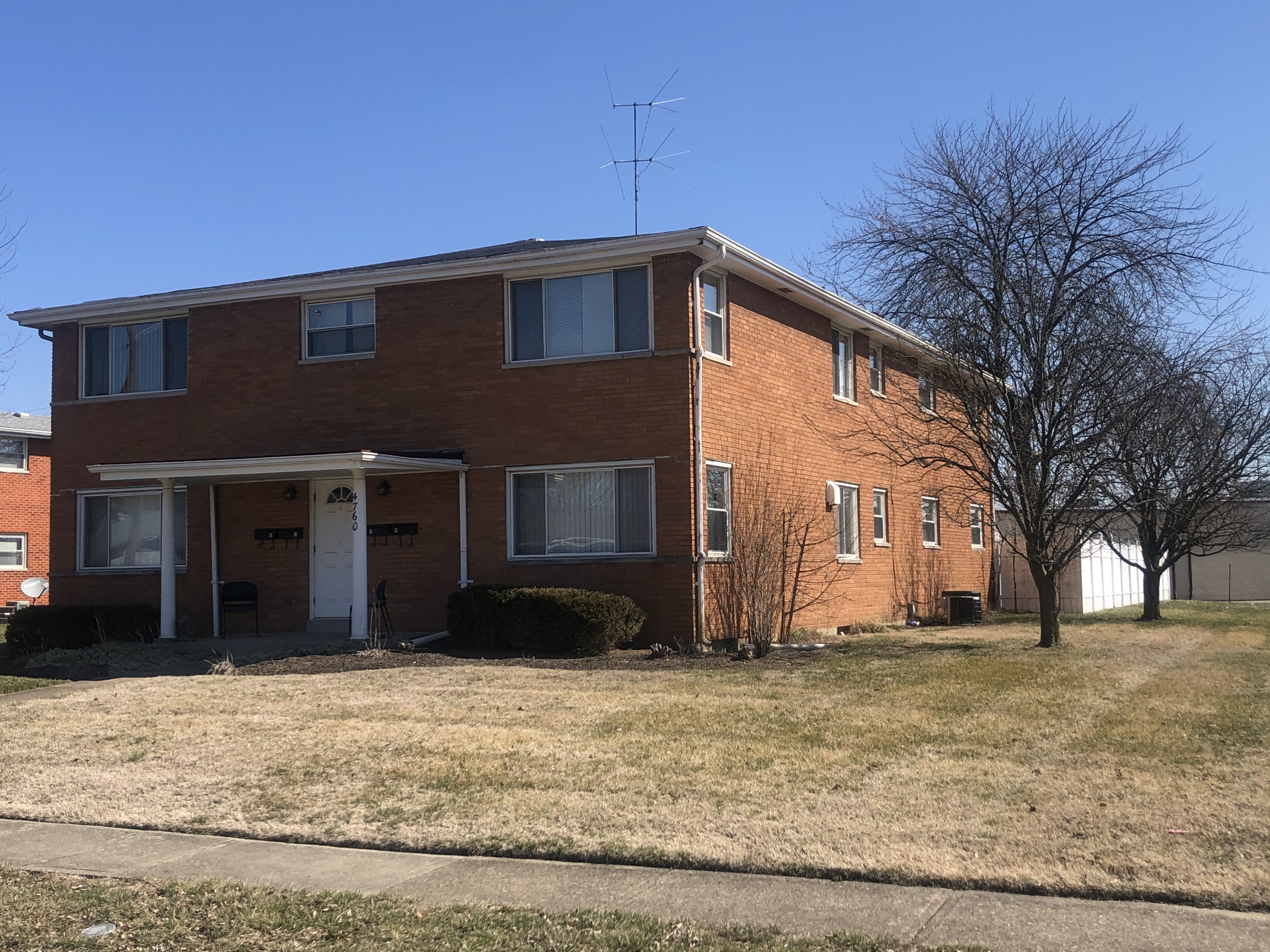 4760 Holiday Drive - 4